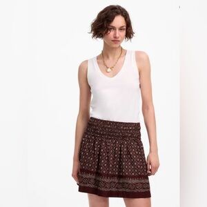 NWT Ruffled Mini Skirt. Size Small